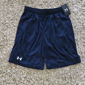 Boys Large Under Armour Athletic Shorts